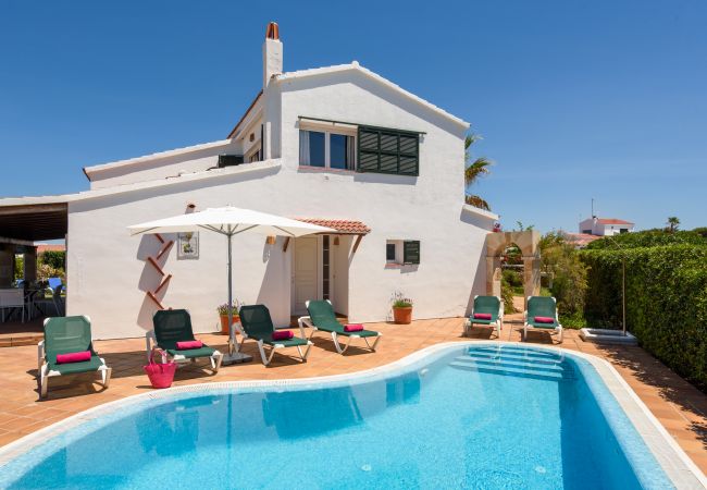 Villa en Cap d´Artruix - Menorca BELLVIURE