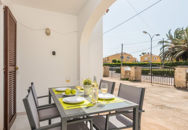 Apartamento en Cala Blanca - Apartamento Palmeras 6 Apartamento en Cala Blanca - Apartamento Palmeras 6