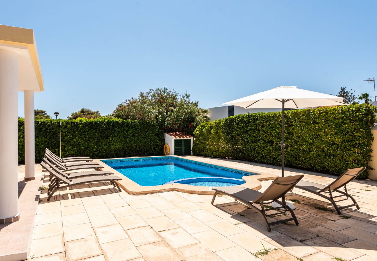 Villa en Cala Blanca - Menorca ROSER