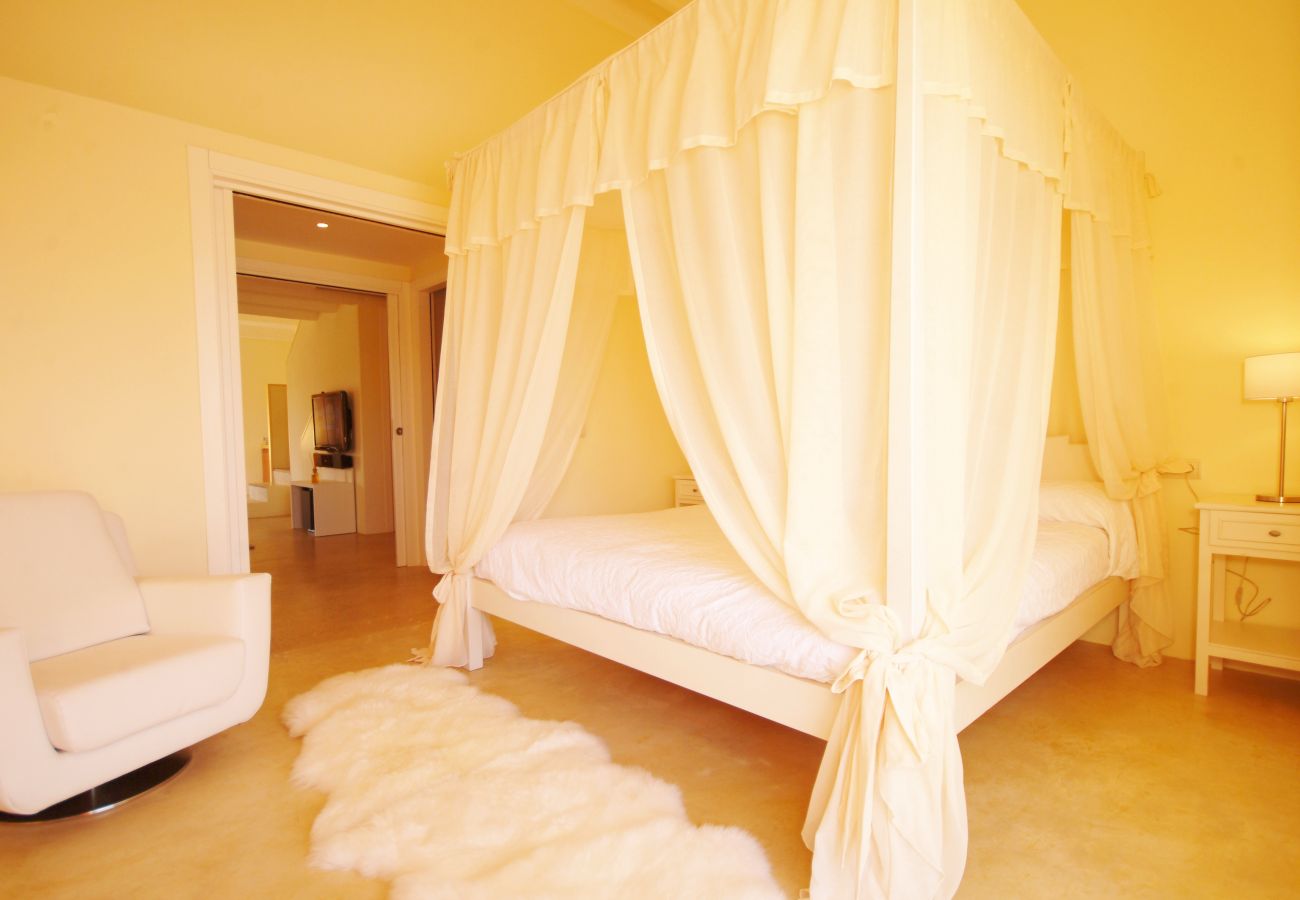Villa en Alcúdia - V. Barcares Petit, villa for 6 with pool and close
