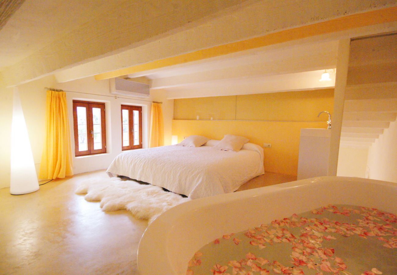 Villa en Alcúdia - V. Barcares Petit, villa for 6 with pool and close