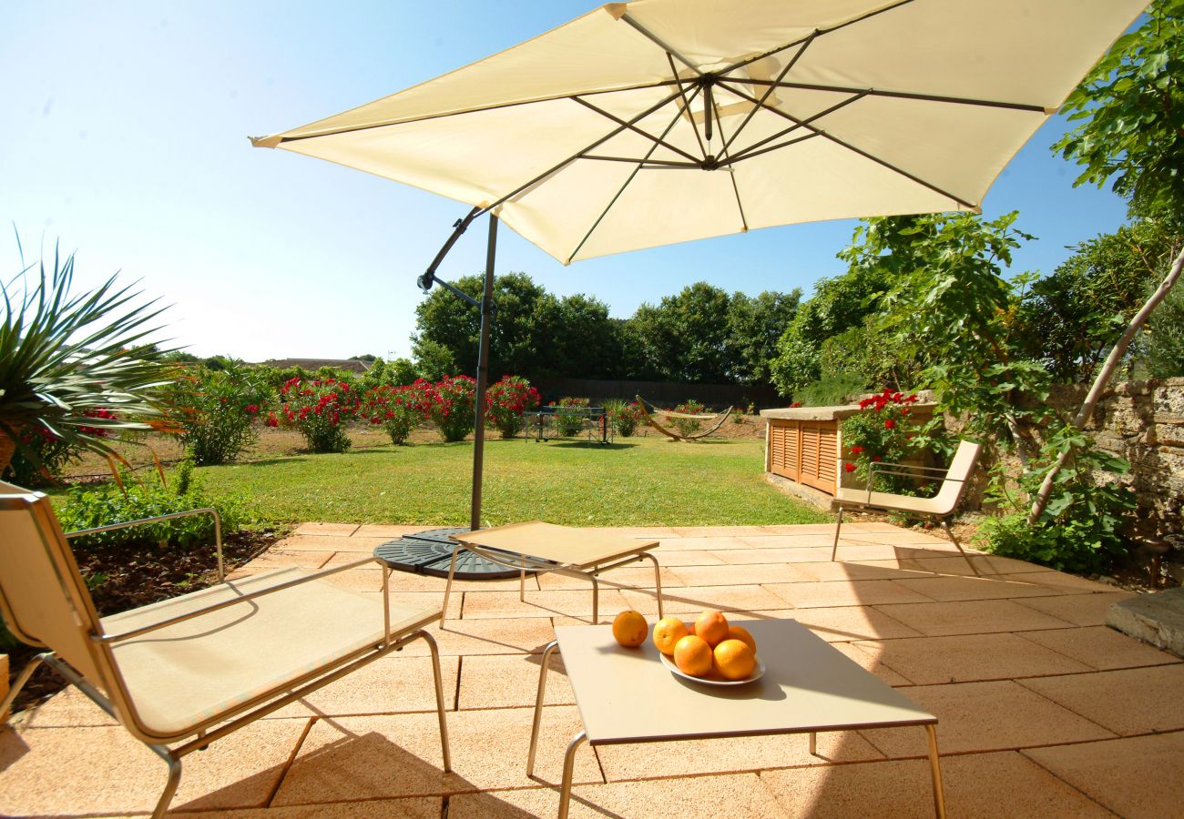 Villa en Alcúdia - V. Barcares Petit, villa for 6 with pool and close