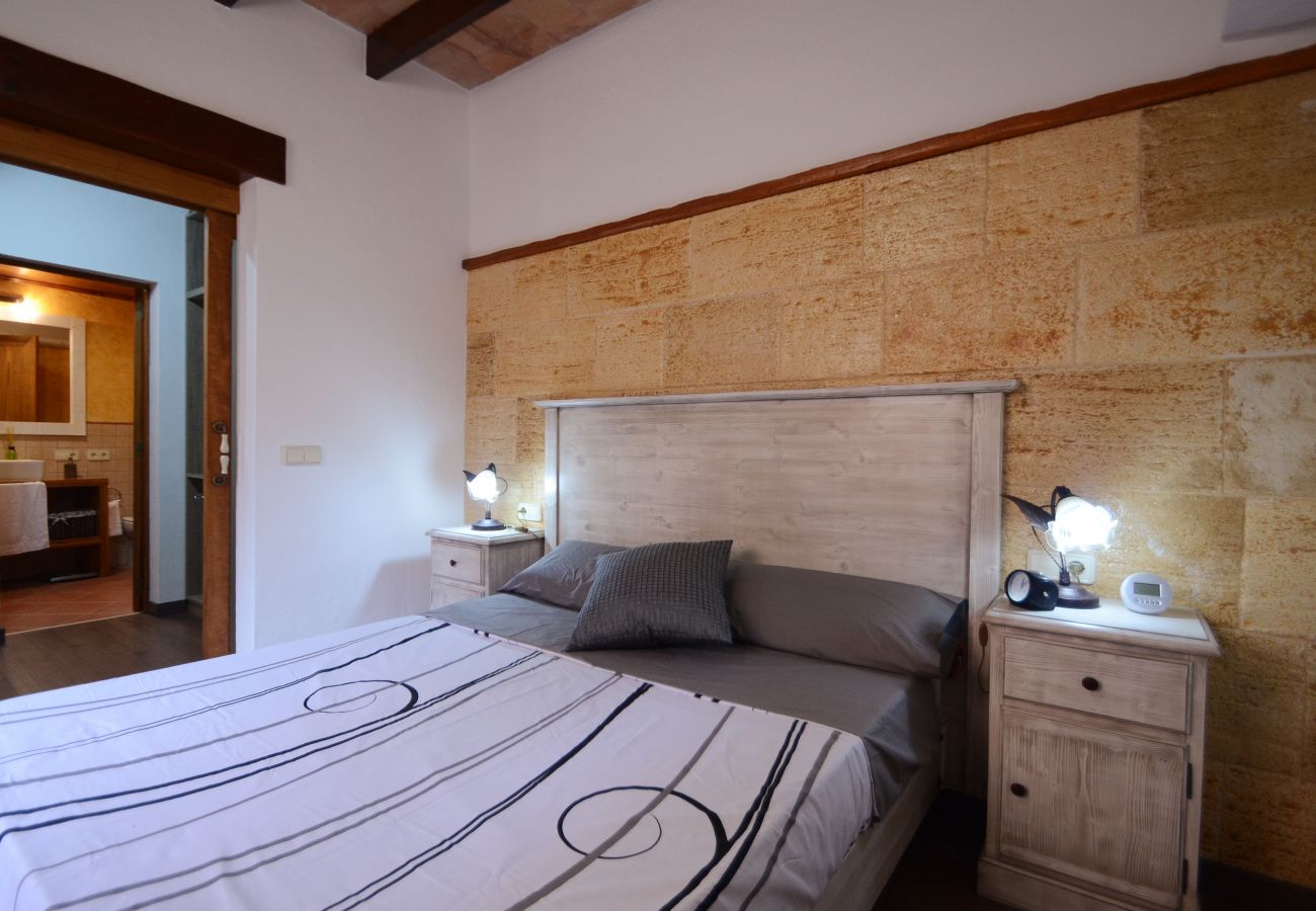 Casa en Alcúdia - C. Ca Na Polida, house in Alcudia with WiFi
