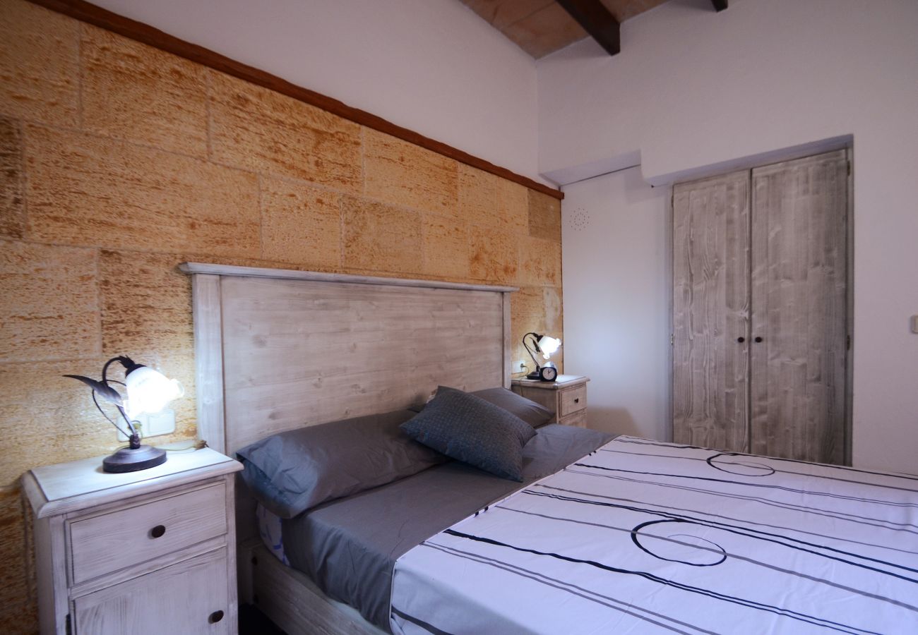 Casa en Alcúdia - C. Ca Na Polida, house in Alcudia with WiFi