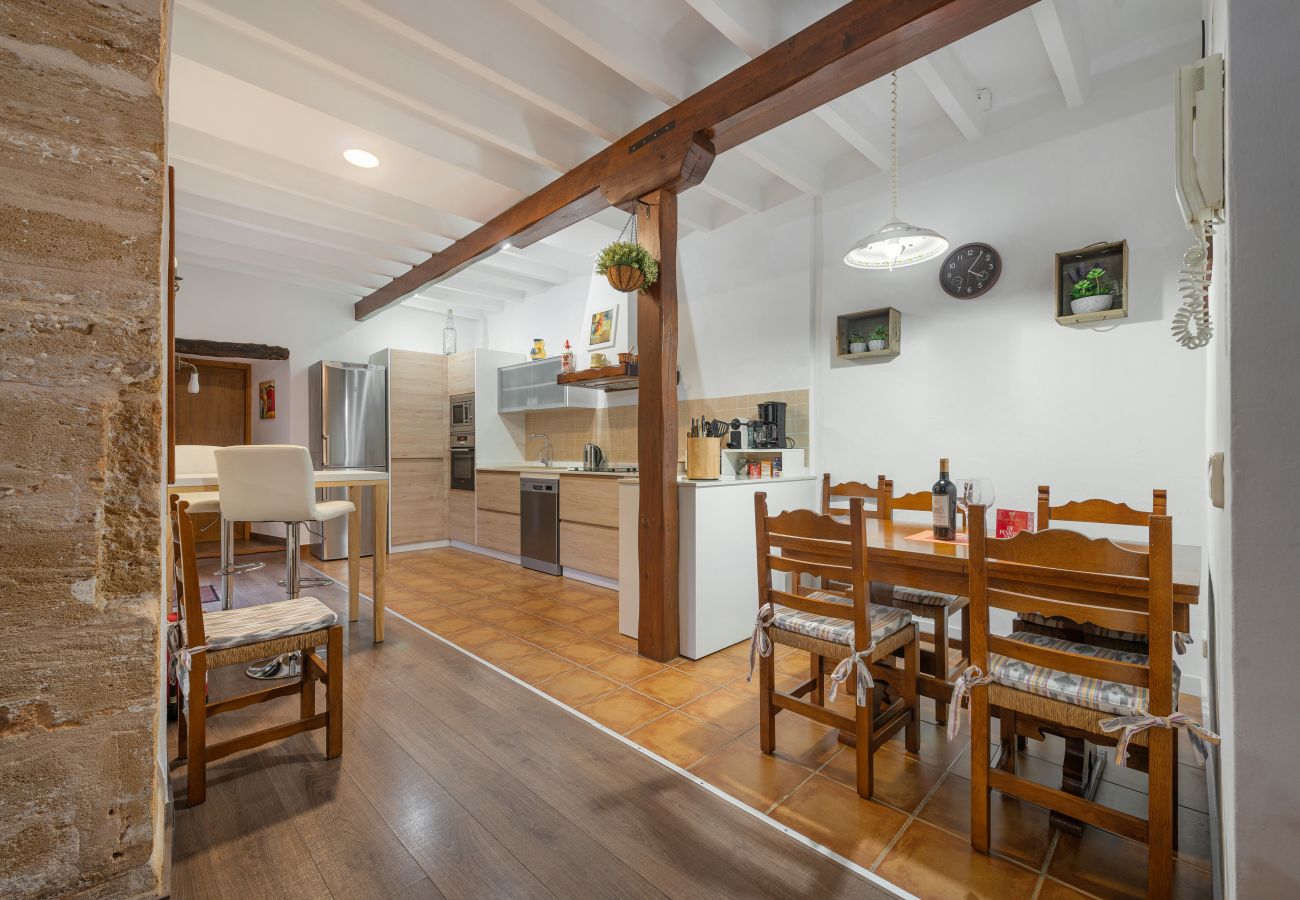 Casa en Alcúdia - C. Ca Na Polida, house in Alcudia with WiFi