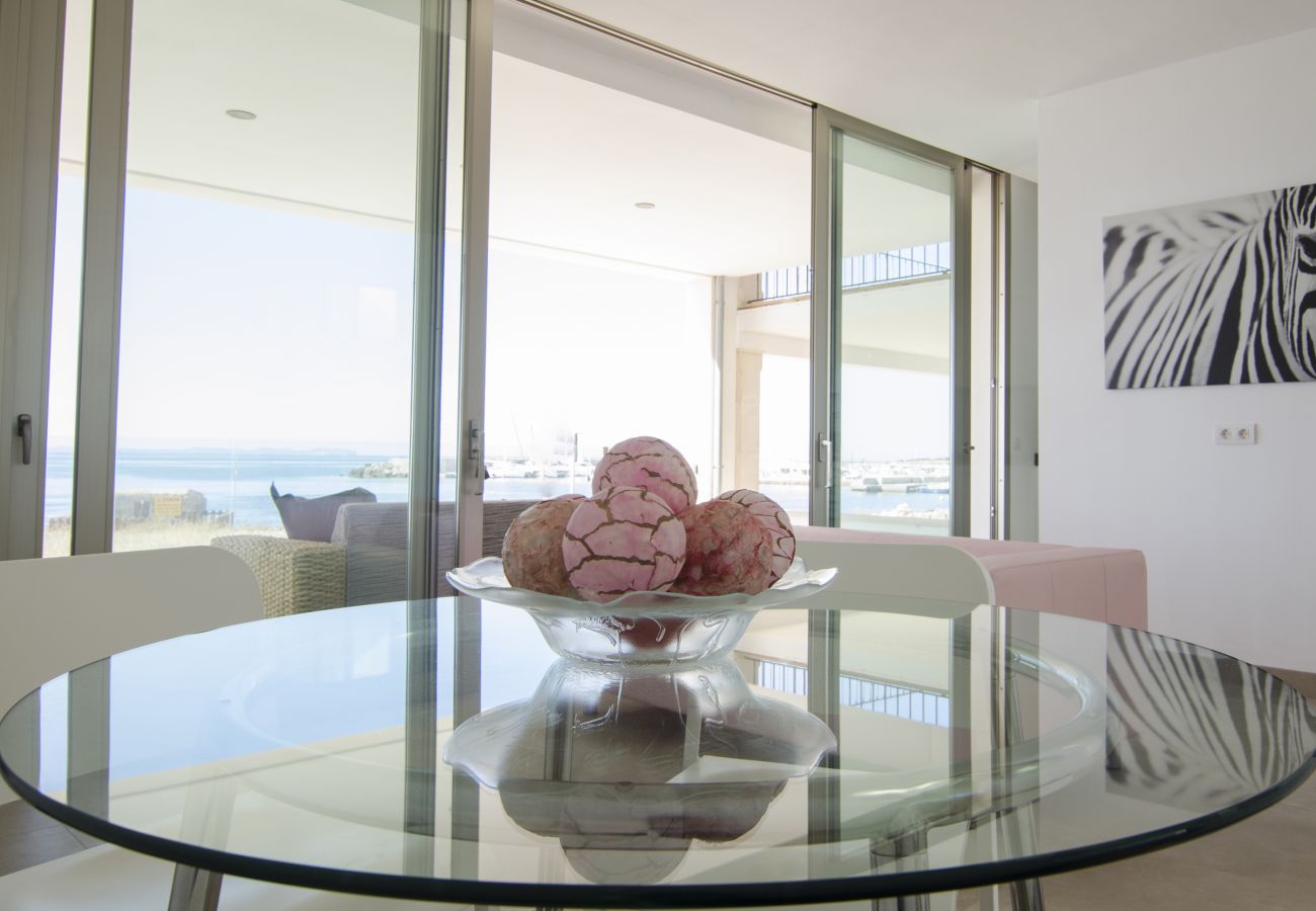 Apartamento en S´Estanyol - Precioso apartamento frente al mar