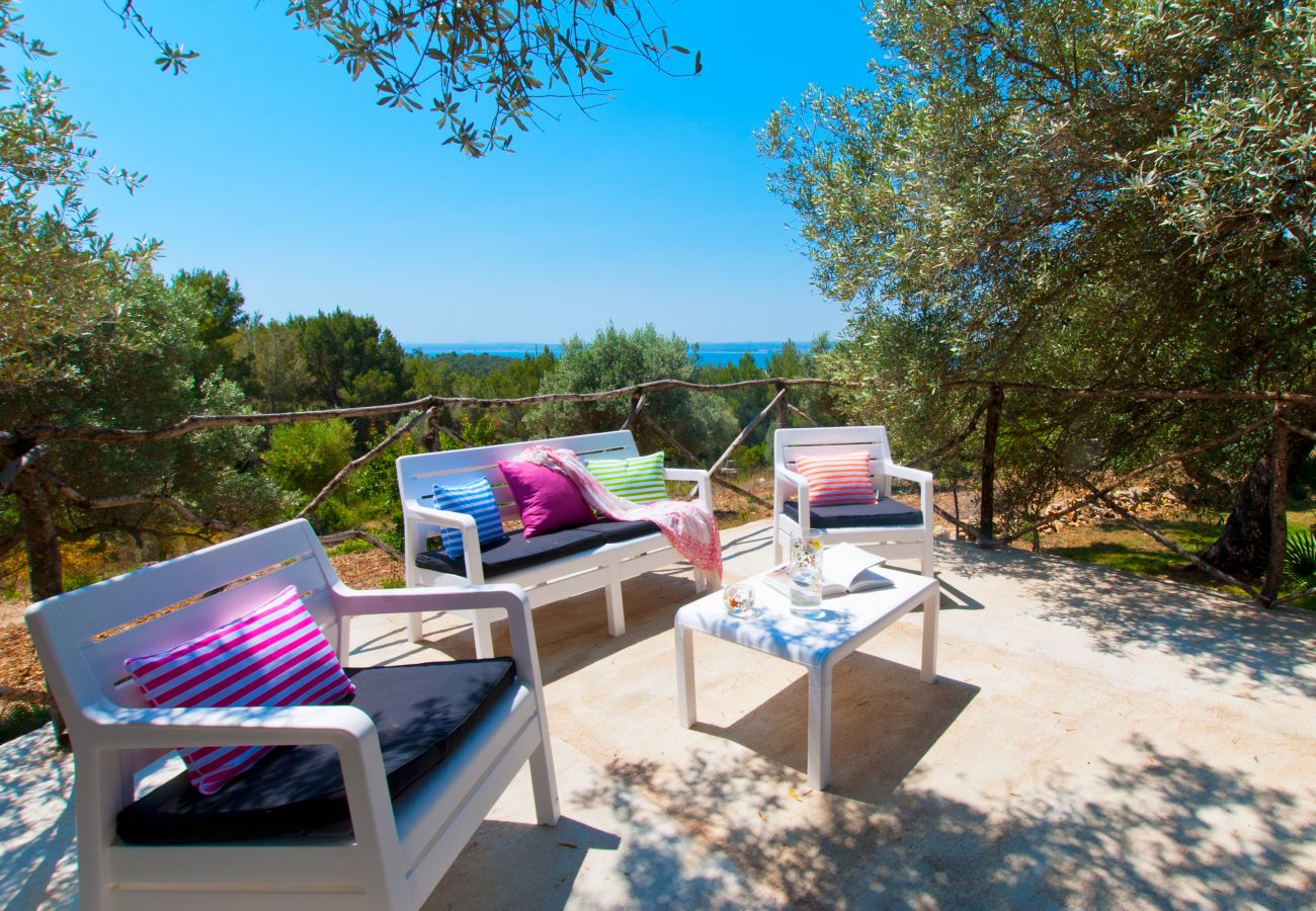 Villa en Alcúdia - V. Sa Rota, pool and sea views in Alcudia