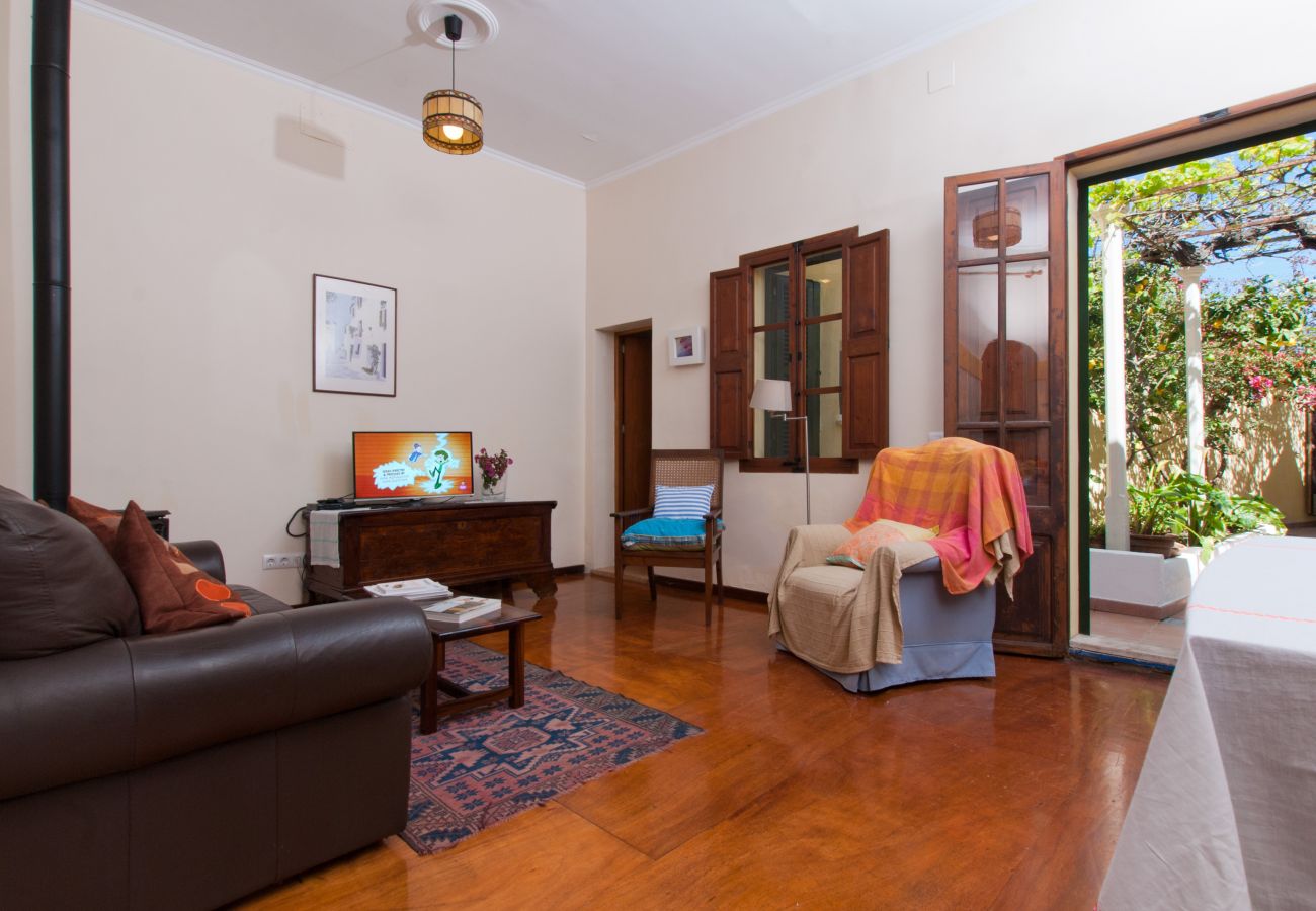 Casa en Alcúdia - C. Casa Bibi con jardín y patio en Alcudia