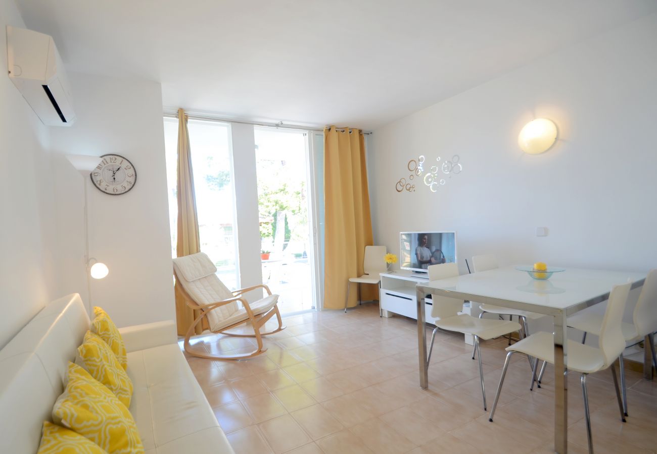 Apartamento en Platja de Muro - A. Playa Esperanza Attic