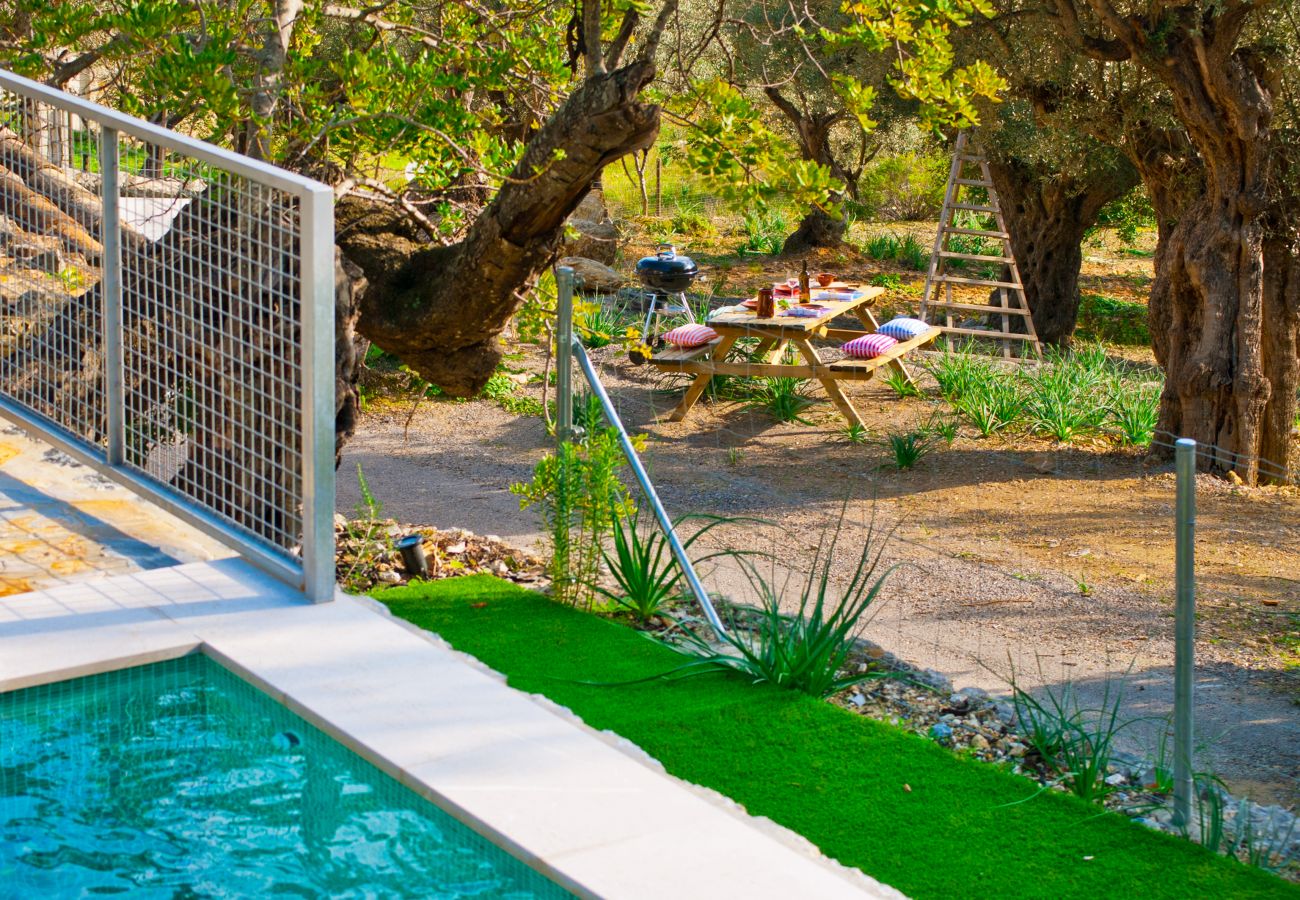 Villa en Mancor de la Vall - V. Mancor, Pool and Mountain Views