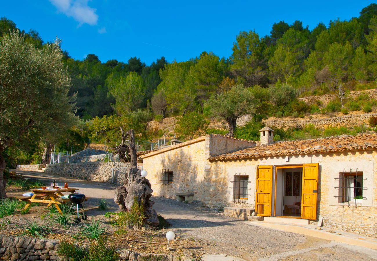 Villa en Mancor de la Vall - V. Mancor, Pool and Mountain Views