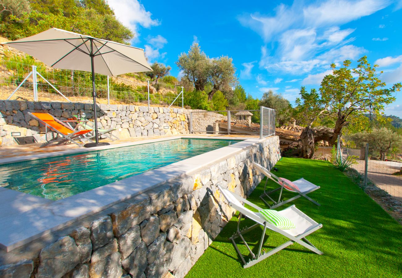Villa en Mancor de la Vall - V. Mancor, Pool and Mountain Views