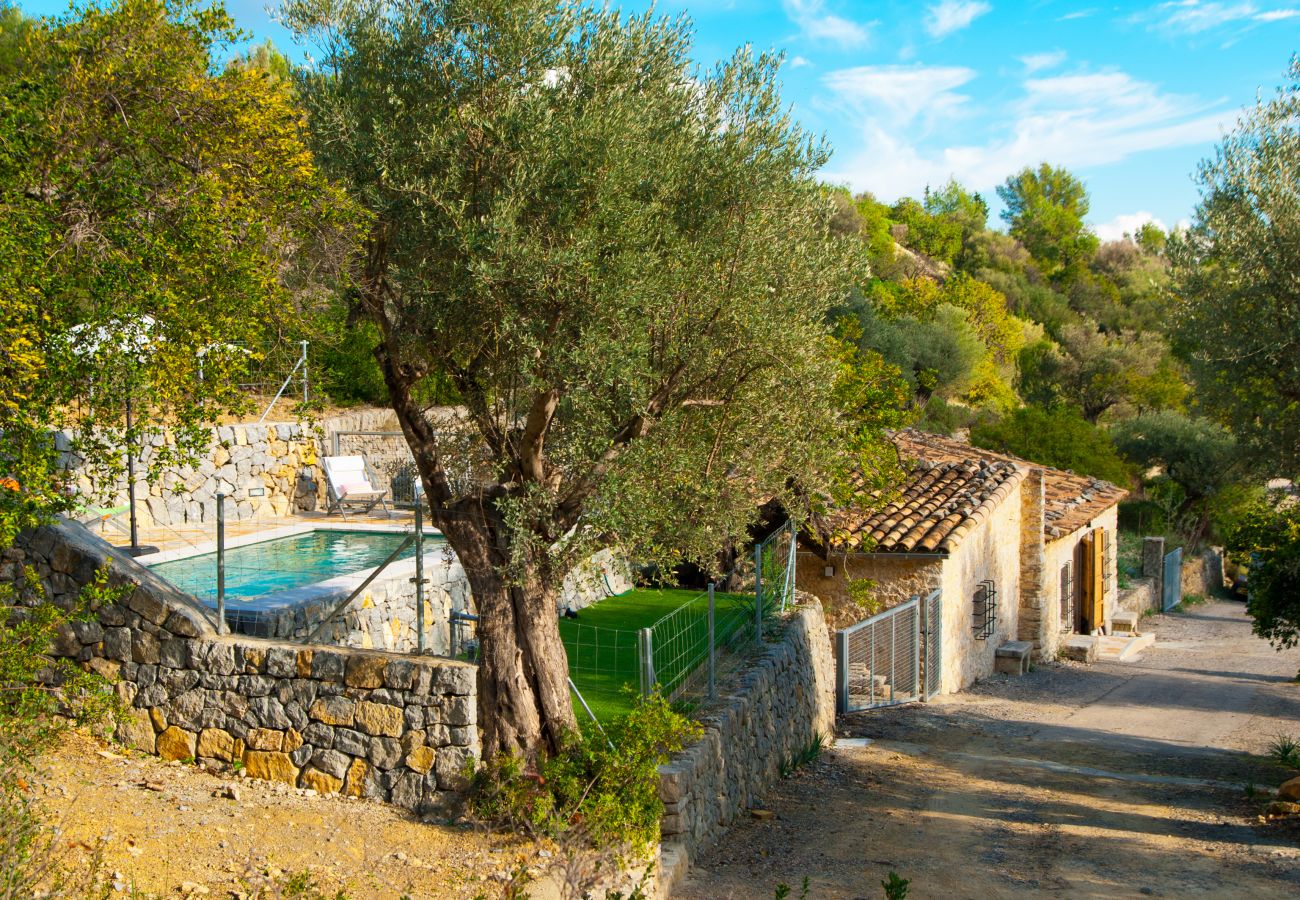 Villa en Mancor de la Vall - V. Mancor, Pool and Mountain Views