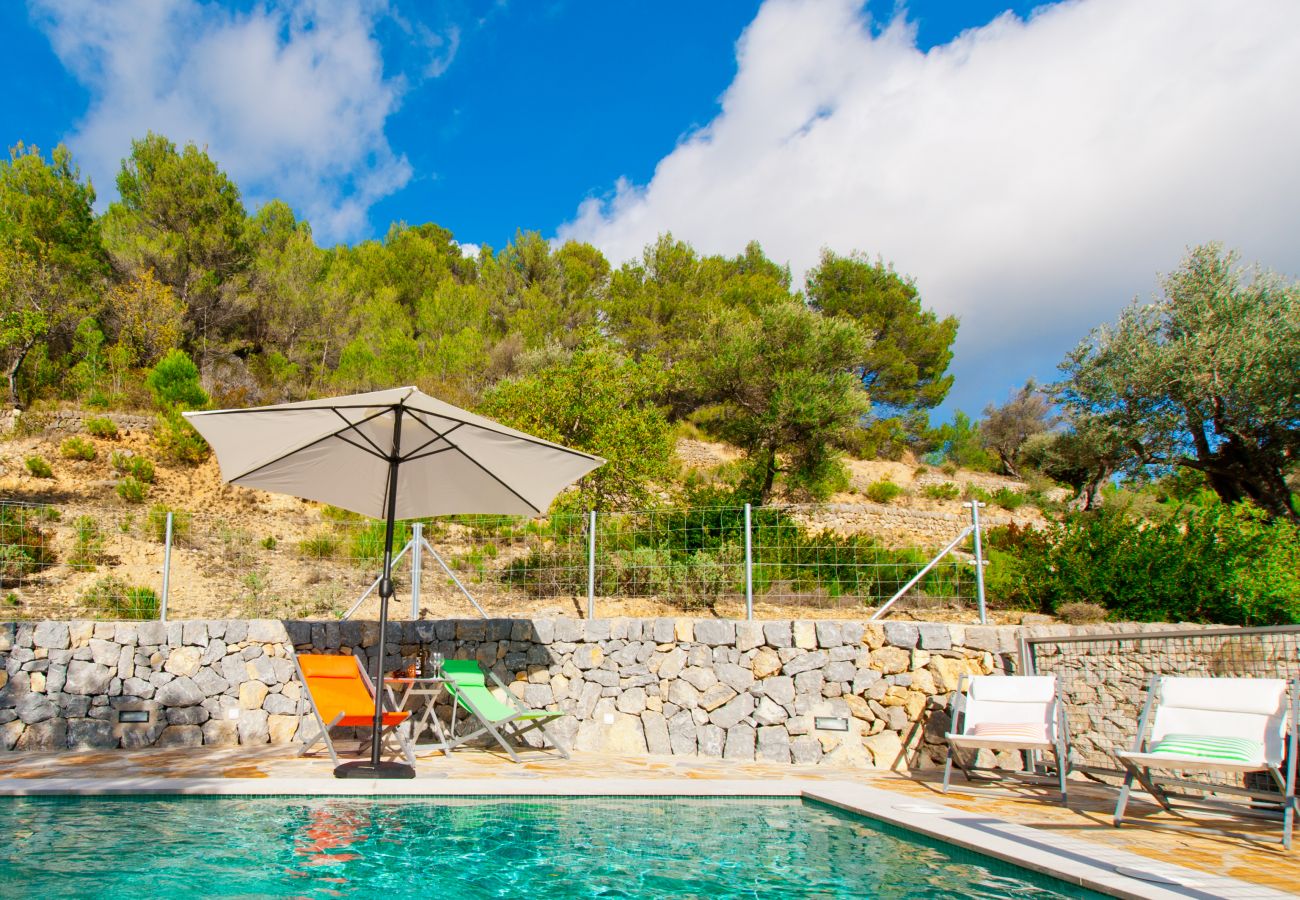 Villa en Mancor de la Vall - V. Mancor, Pool and Mountain Views