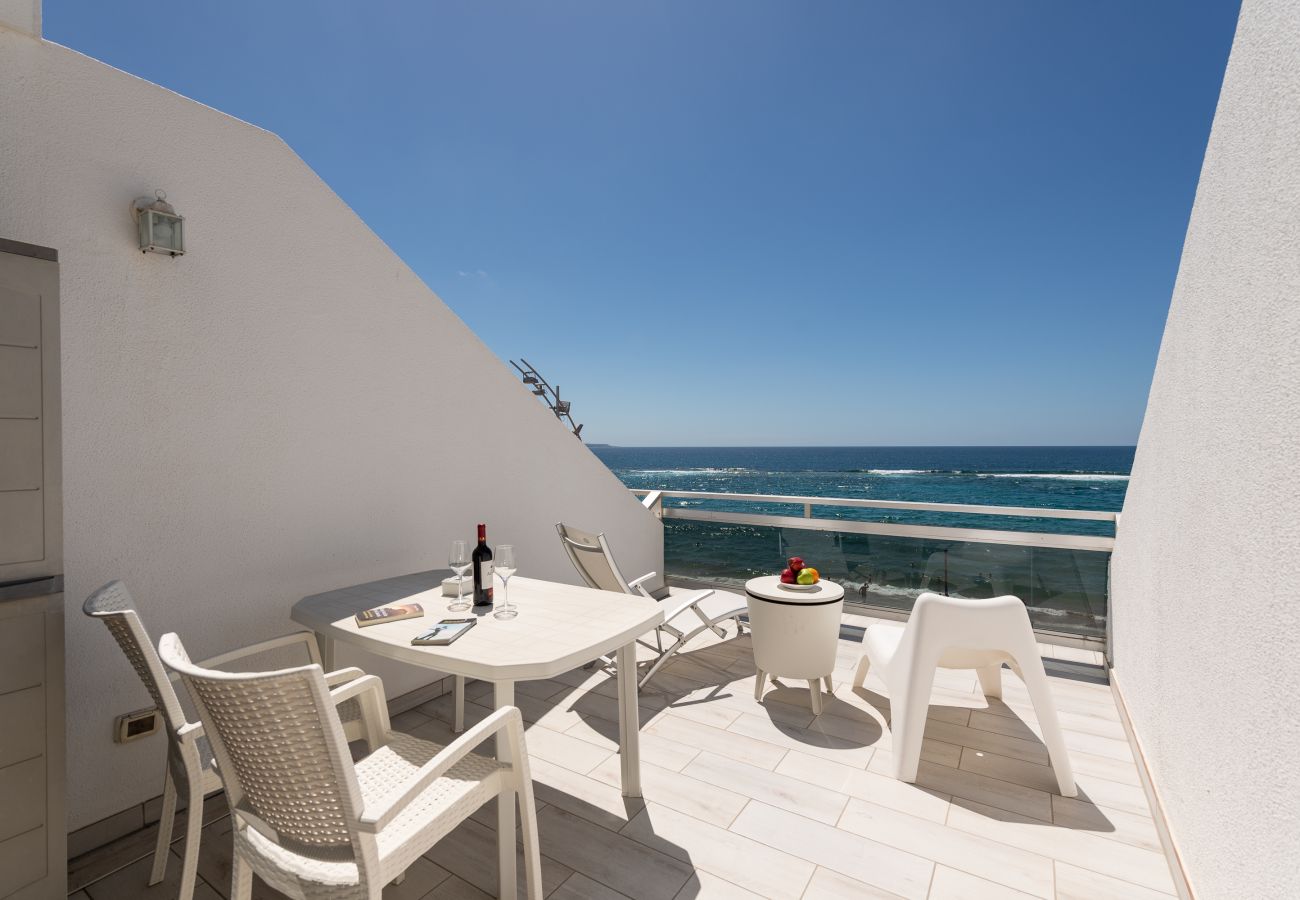 Apartamento en Las Palmas de Gran Canaria - Great terrace sea views By CanariasGetaway