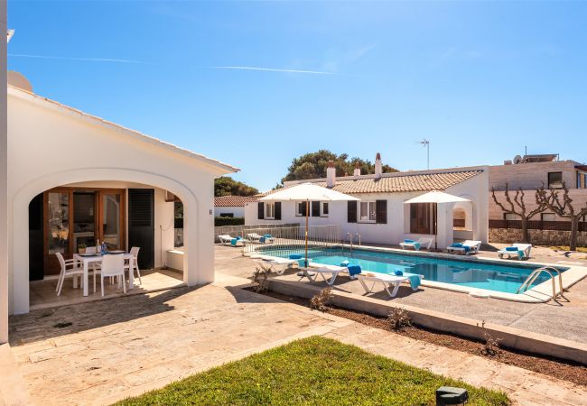 Apartamento en Cala´n Blanes - Menorca-APTO H / C.BRUT Apartamento en Cala´n Blanes - Menorca-APTO H / C.BRUT