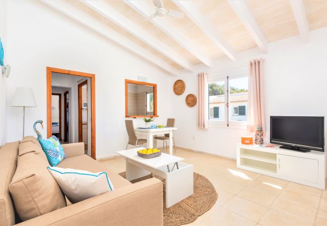 Apartamento en Cala´n Blanes - Menorca-APTO H / C.BRUT Apartamento en Cala´n Blanes - Menorca-APTO H / C.BRUT