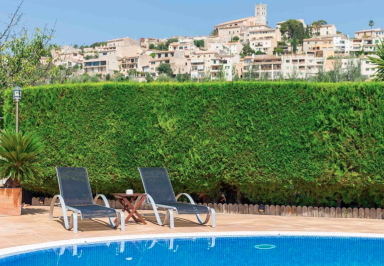 Villa en Selva - V. Finca Son Macia, pool and mountains