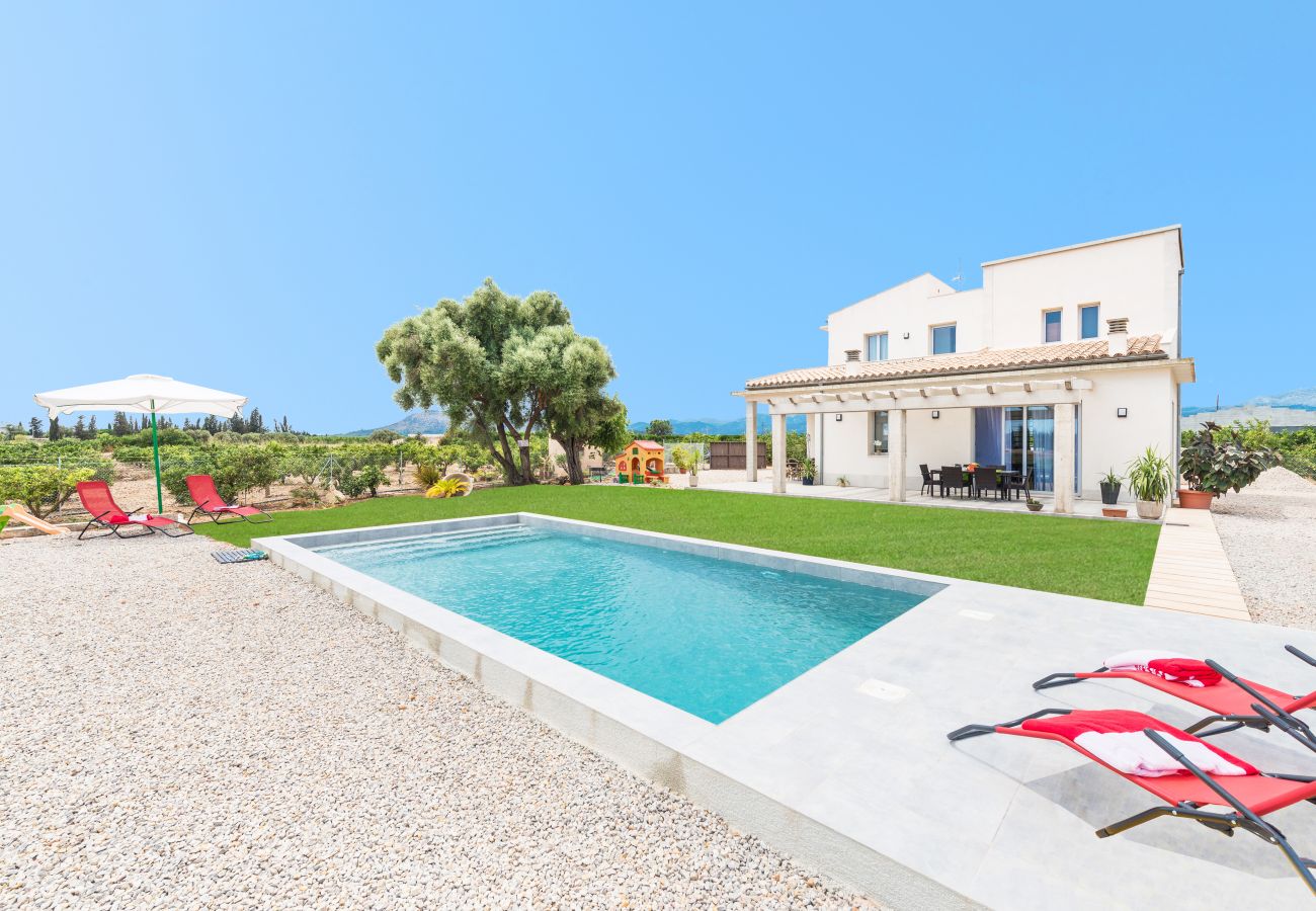 Villa en Llubi - V. Villa Albaimar
