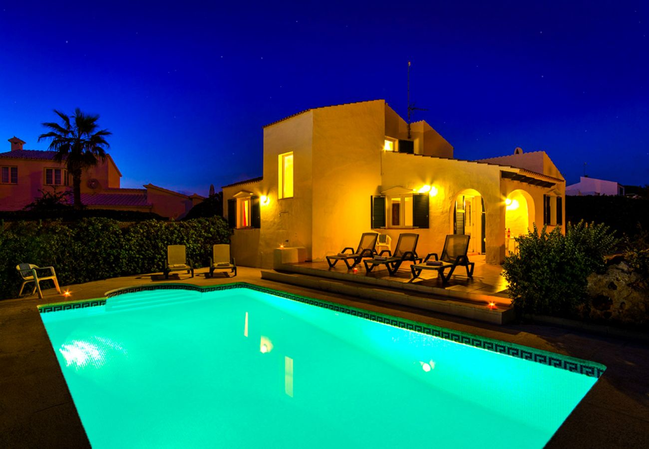 Villa en Cap d´Artruix - Menorca FARO