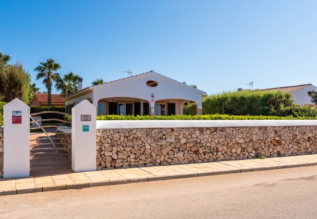 Villa en Cap d´Artruix - Menorca Sirio