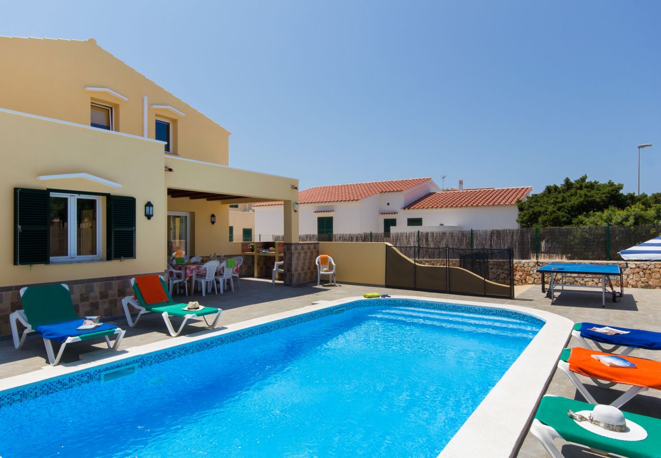 Villa en Cala´n Bosch - Menorca Urano