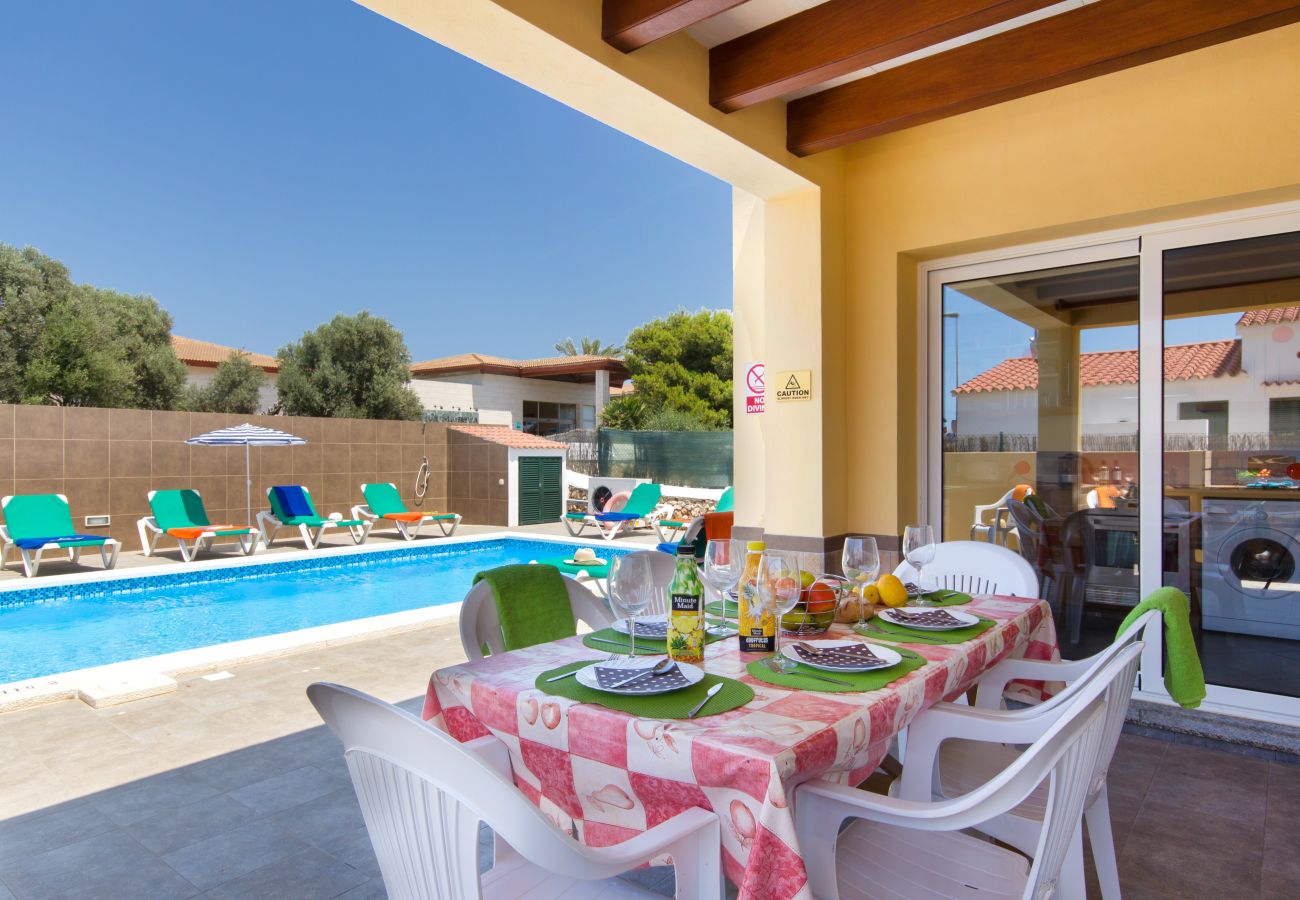 Villa en Cala´n Bosch - Menorca Urano