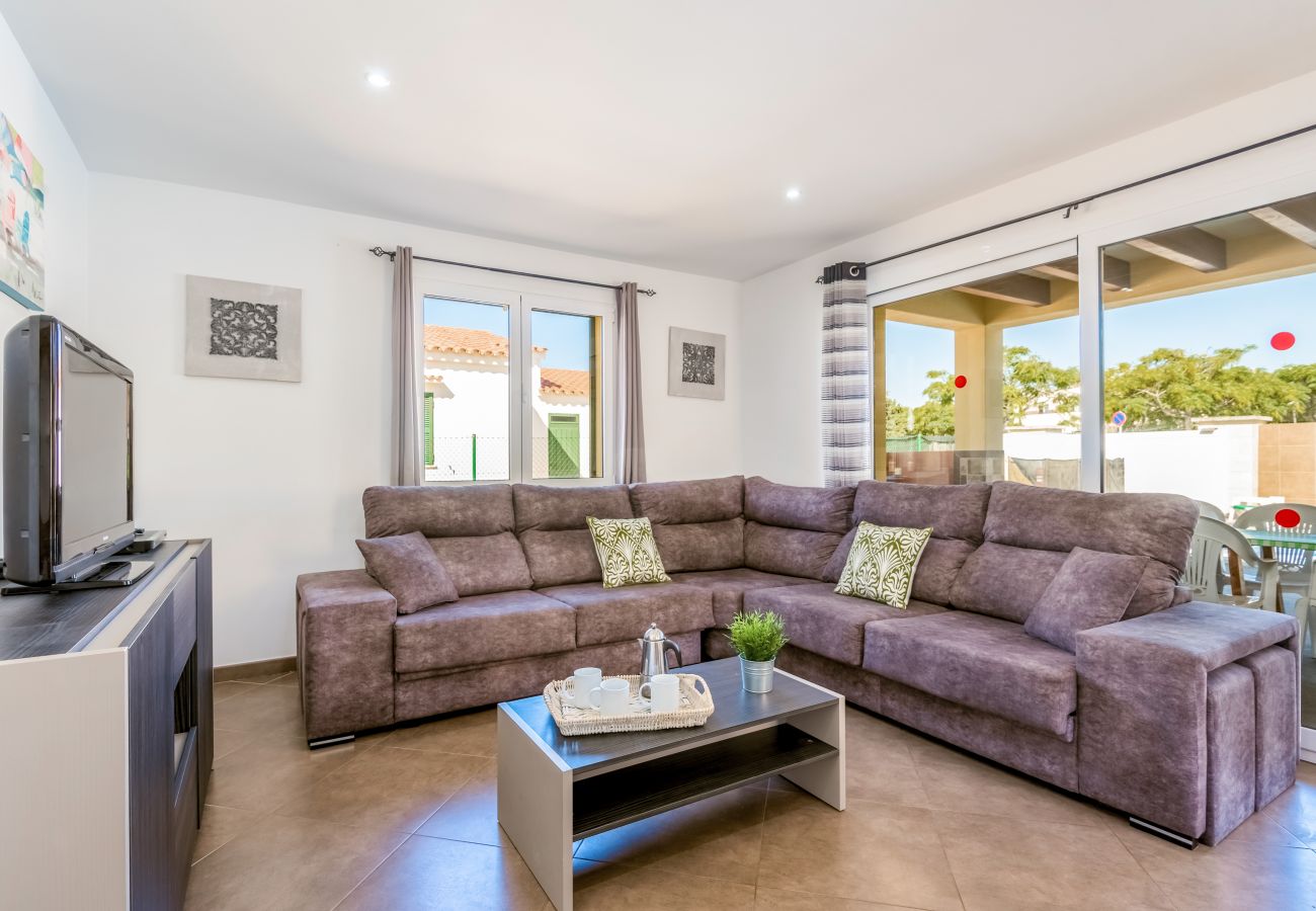 Villa en Cala´n Bosch - Menorca Urano