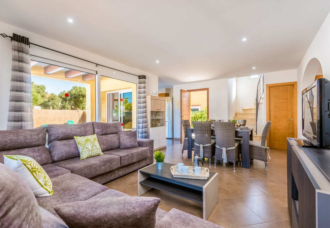 Villa en Cala´n Bosch - Menorca Urano