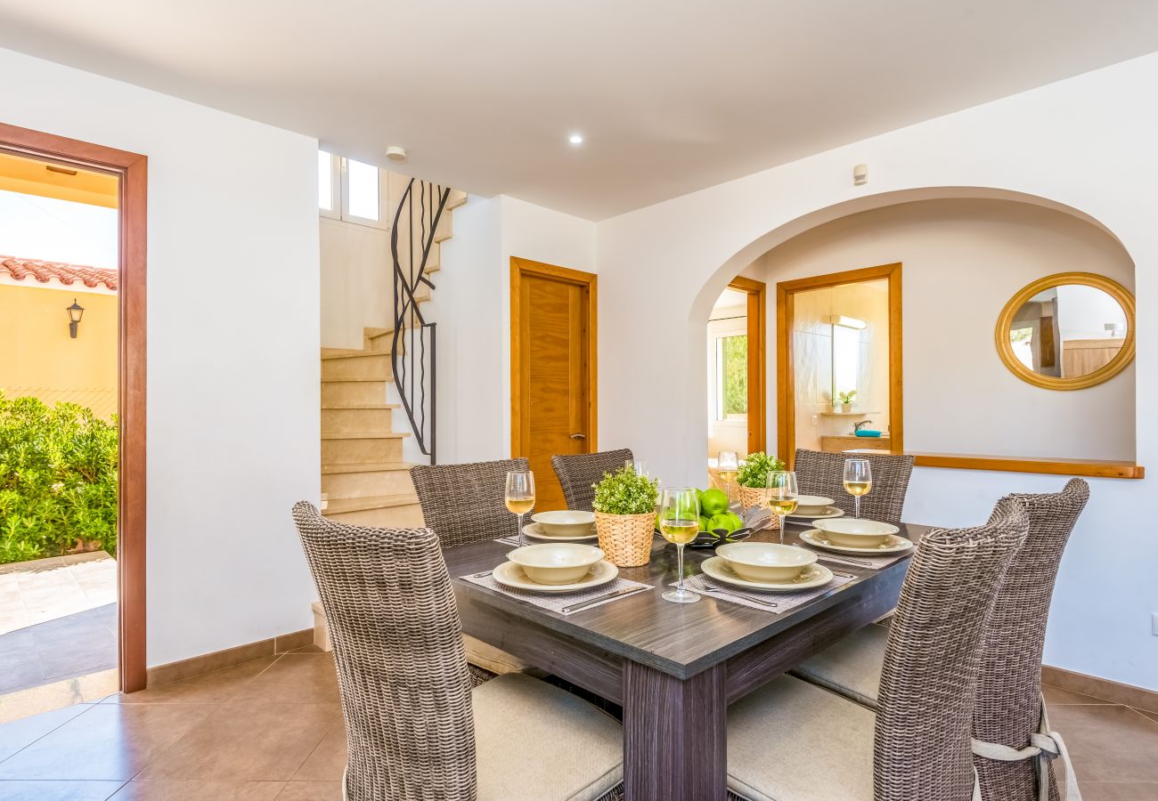 Villa en Cala´n Bosch - Menorca Urano