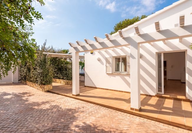 Villa en Cala´n Bosch - Menorca Raquel Villa en Cala´n Bosch - Menorca Raquel