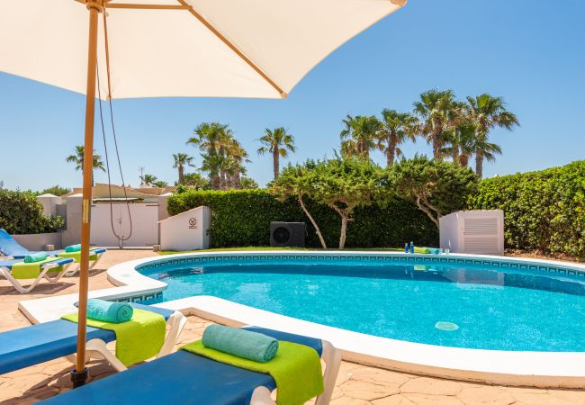 Villa en Cap d´Artruix - Menorca Pluton Villa en Cap d´Artruix - Menorca Pluton