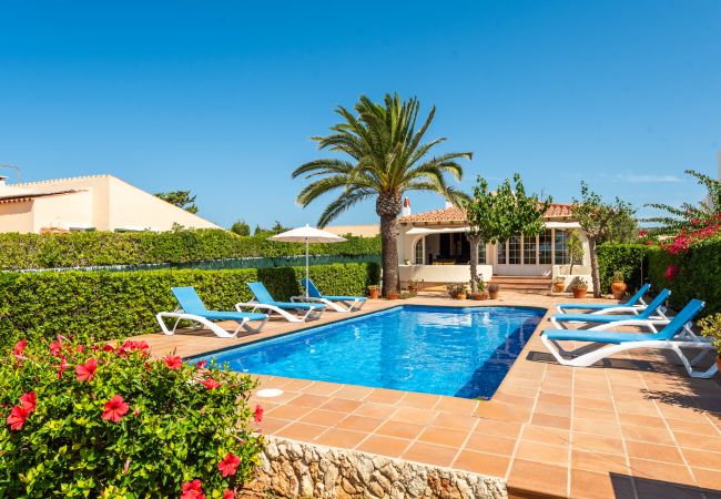 Villa en Cala´n Blanes - Menorca Tana Villa en Cala´n Blanes - Menorca Tana