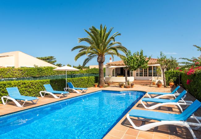 Villa en Cala´n Blanes - Menorca Tana Villa en Cala´n Blanes - Menorca Tana