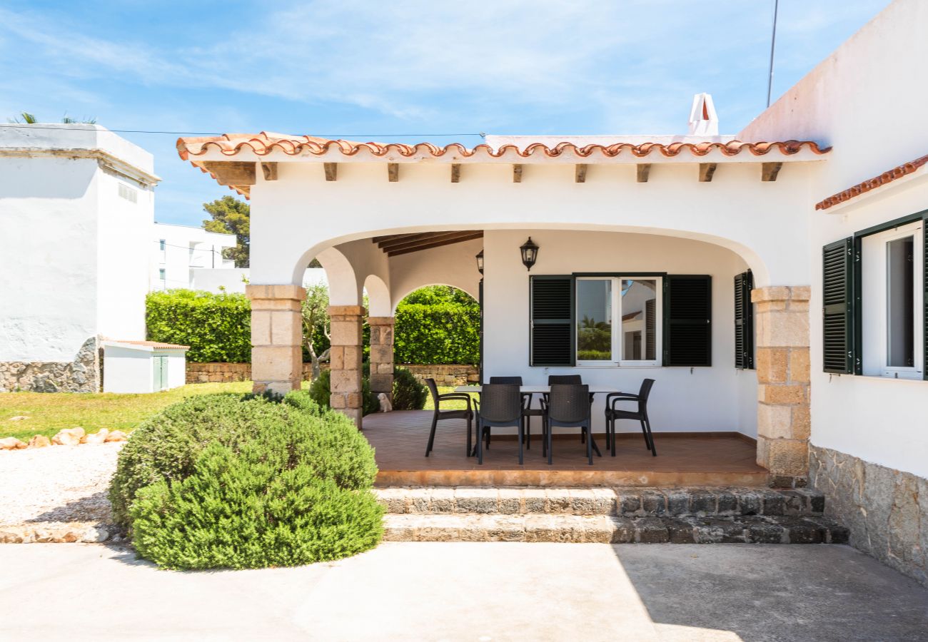 Villa en Cala Blanca - Menorca Binisaret 1