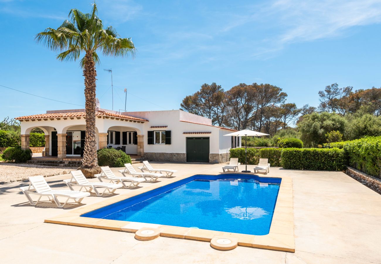 Villa en Cala Blanca - Menorca Binisaret 1