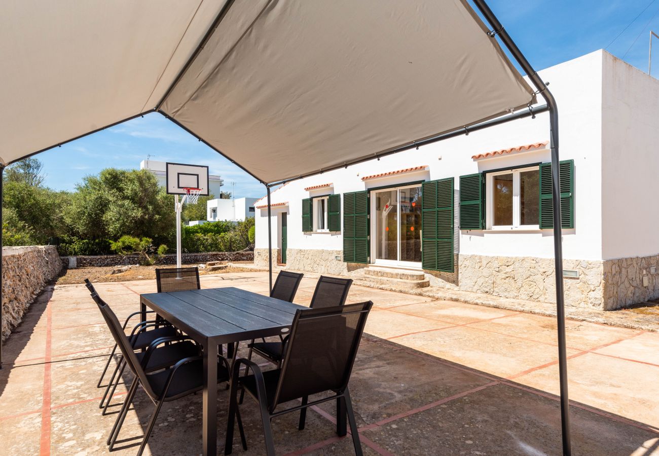 Villa en Cala Blanca - Menorca Binisaret 1