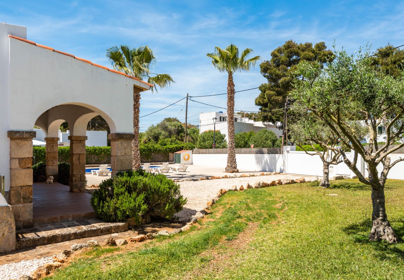 Villa en Cala Blanca - Menorca Binisaret 1