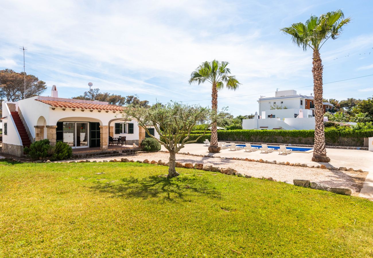 Villa en Cala Blanca - Menorca Binisaret 1