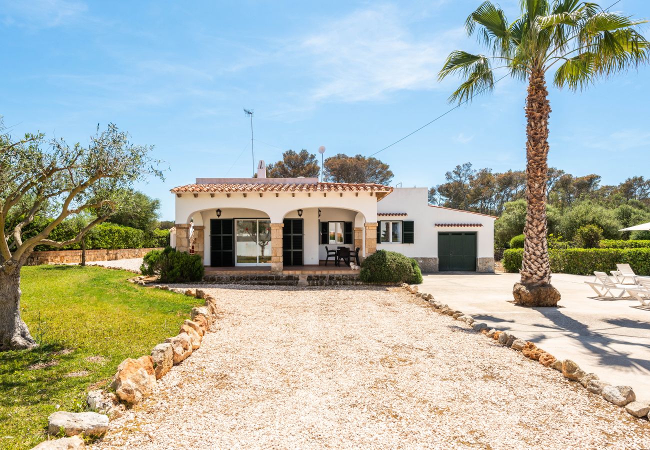 Villa en Cala Blanca - Menorca Binisaret 1