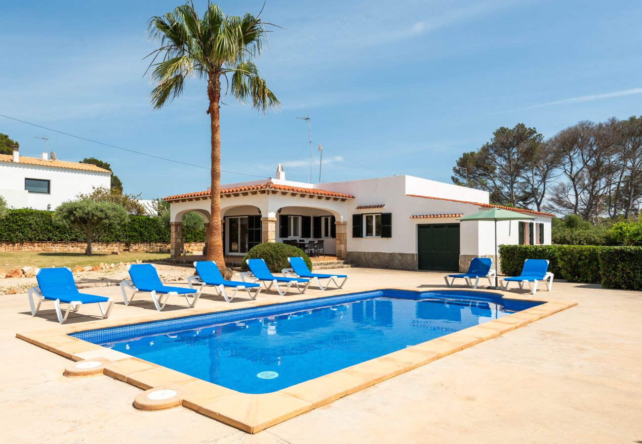 Villa en Cala Blanca - Menorca Binisaret 1