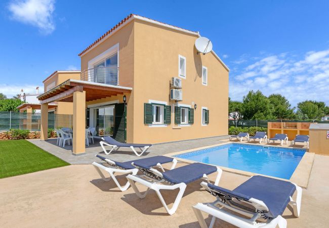 Villa en Arenal d´en Castell - Menorca Datil
