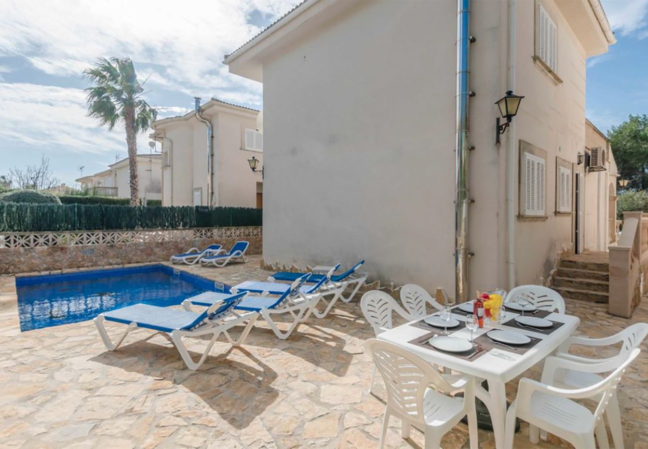 Villa en Muro - V. Benestar Pool and Beach Platja de Muro