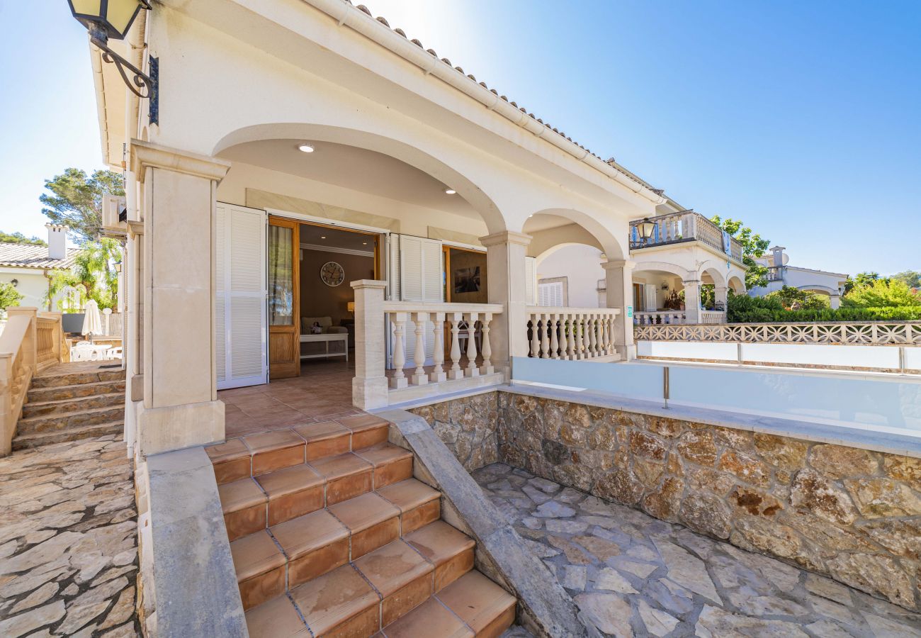 Villa en Muro - V. Benestar Pool and Beach Platja de Muro