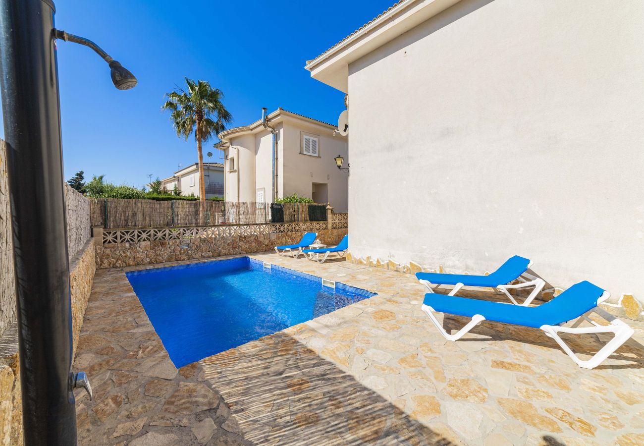 Villa en Muro - V. Benestar Pool and Beach Platja de Muro