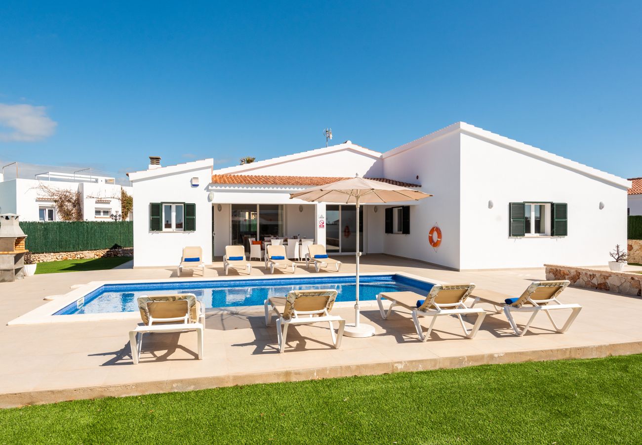 Villa en Cala´n Bosch - Menorca Neus