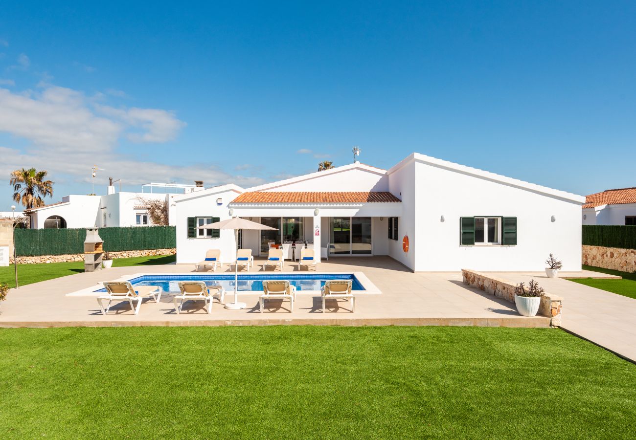Villa en Cala´n Bosch - Menorca Neus