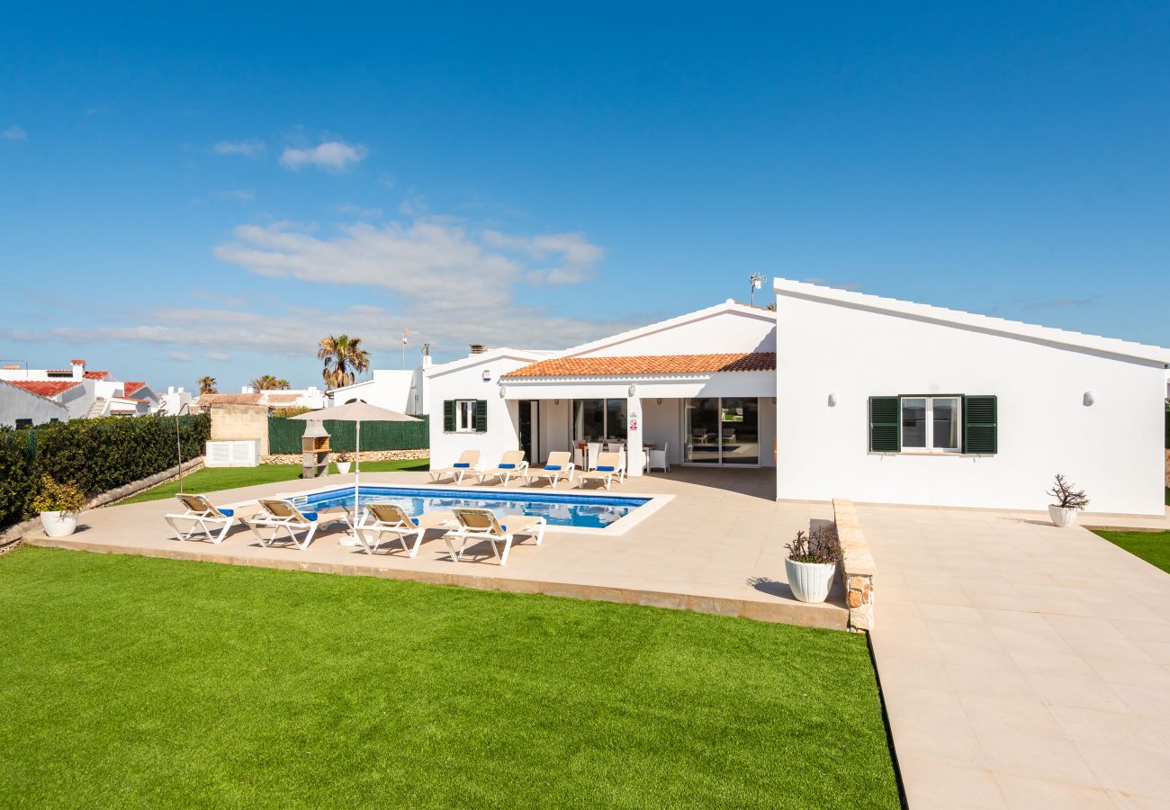 Villa en Cala´n Bosch - Menorca Neus