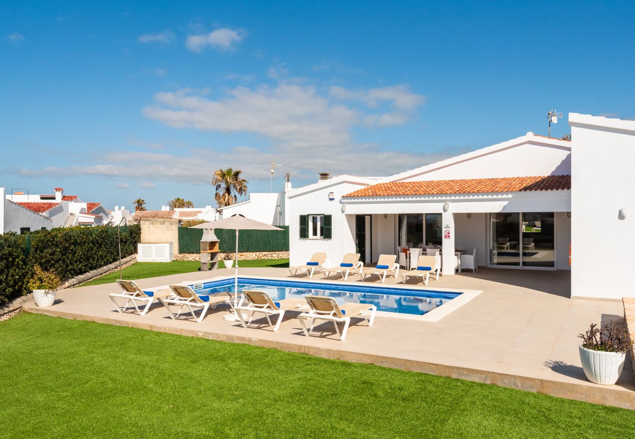 Villa en Cala´n Bosch - Menorca Neus