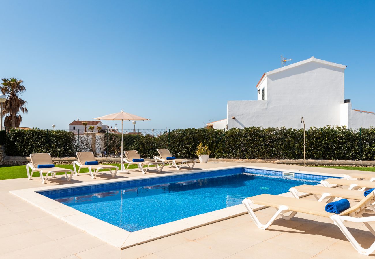 Villa en Cala´n Bosch - Menorca Neus